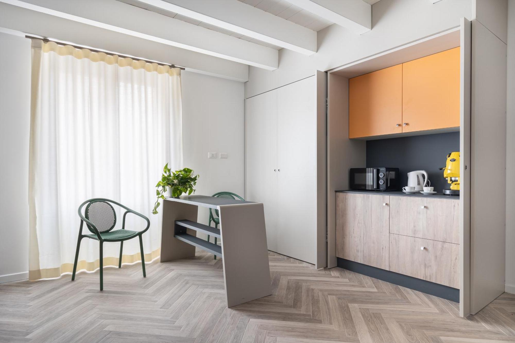 Principe Di Paterno - Budget Double Rooms & Breakfast - Palermo, Palermo